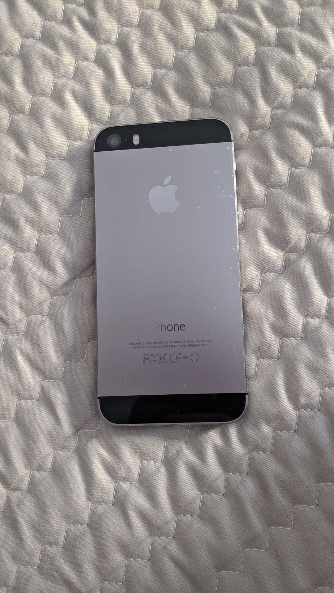 IPhone 5s (DESBLOQUEADO) *Perfeitas Condições*