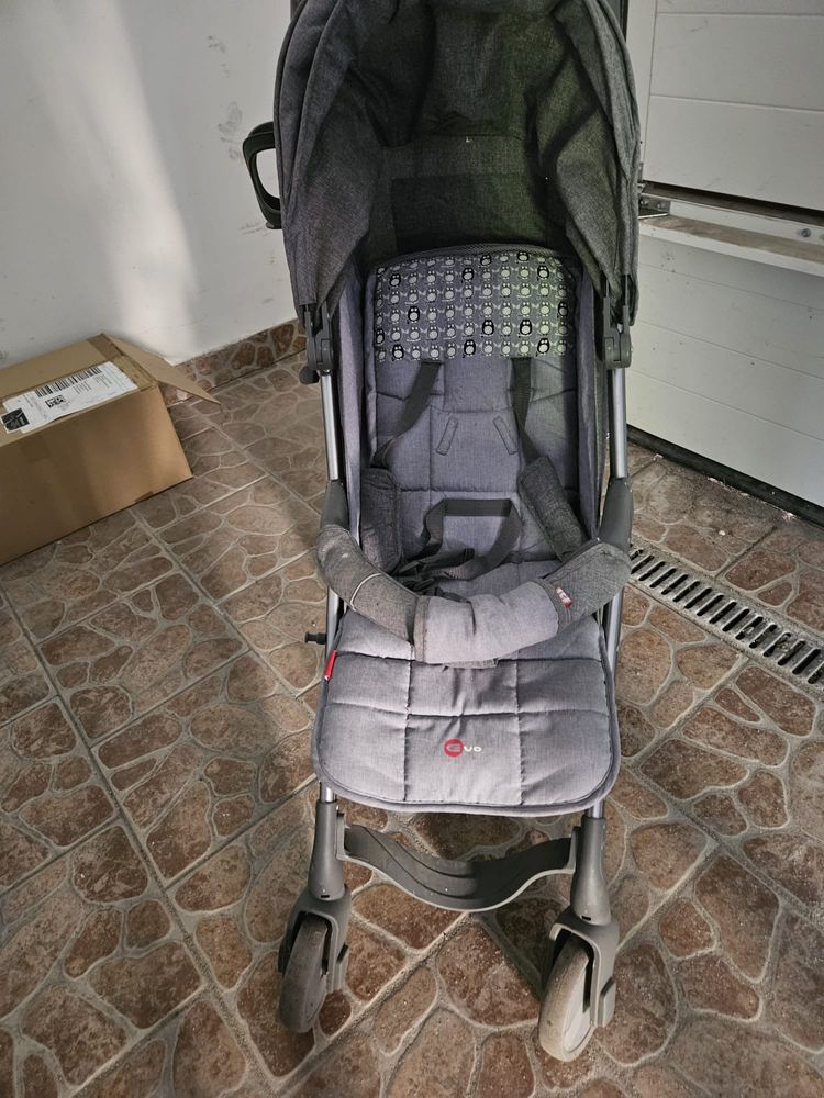 Wózek spacerówka quatro evo