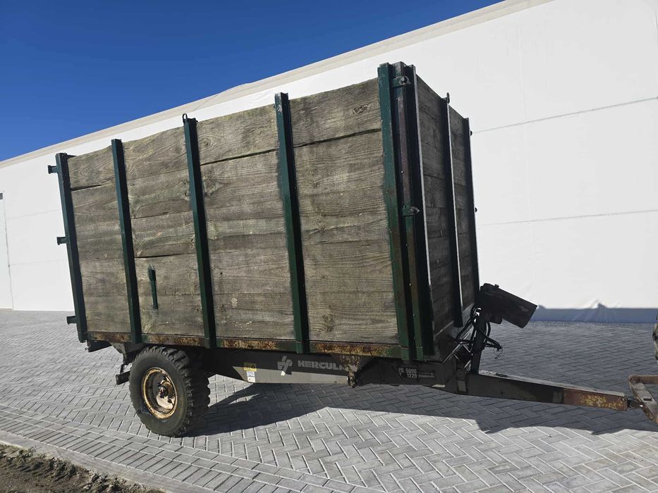 Reboque Agricola Tribasculante Herculano 5000 kg - Usado