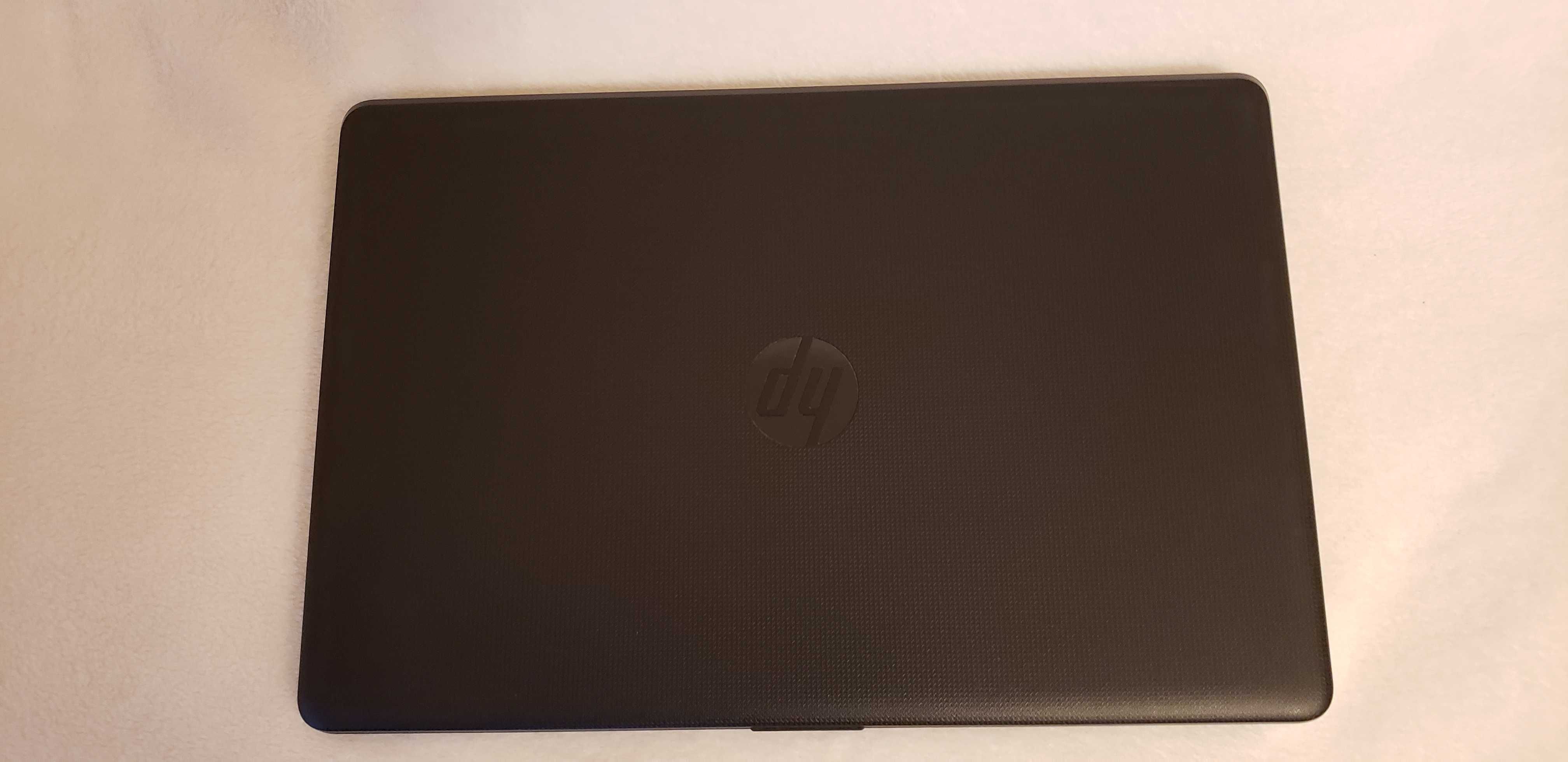 Laptop 15,6'' Full HD HP15-BS031NW Intel Core i5-7200U 240 GB SSD, Win