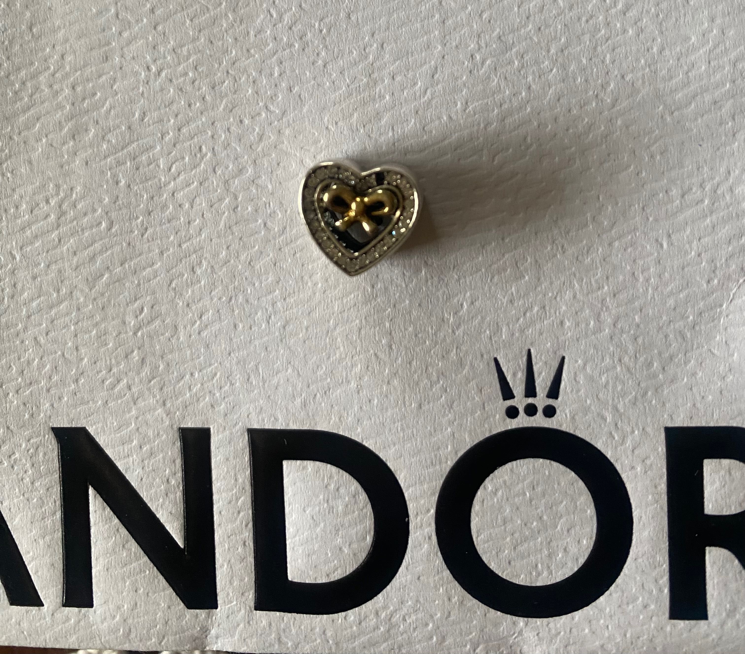 Charms ażurowe serce do bransoletki Pandora