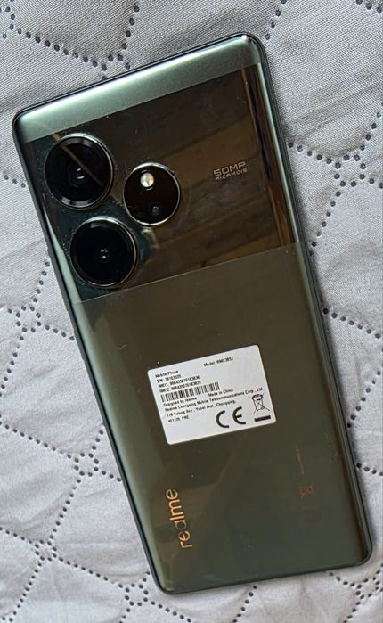 Realme GT6 16/512