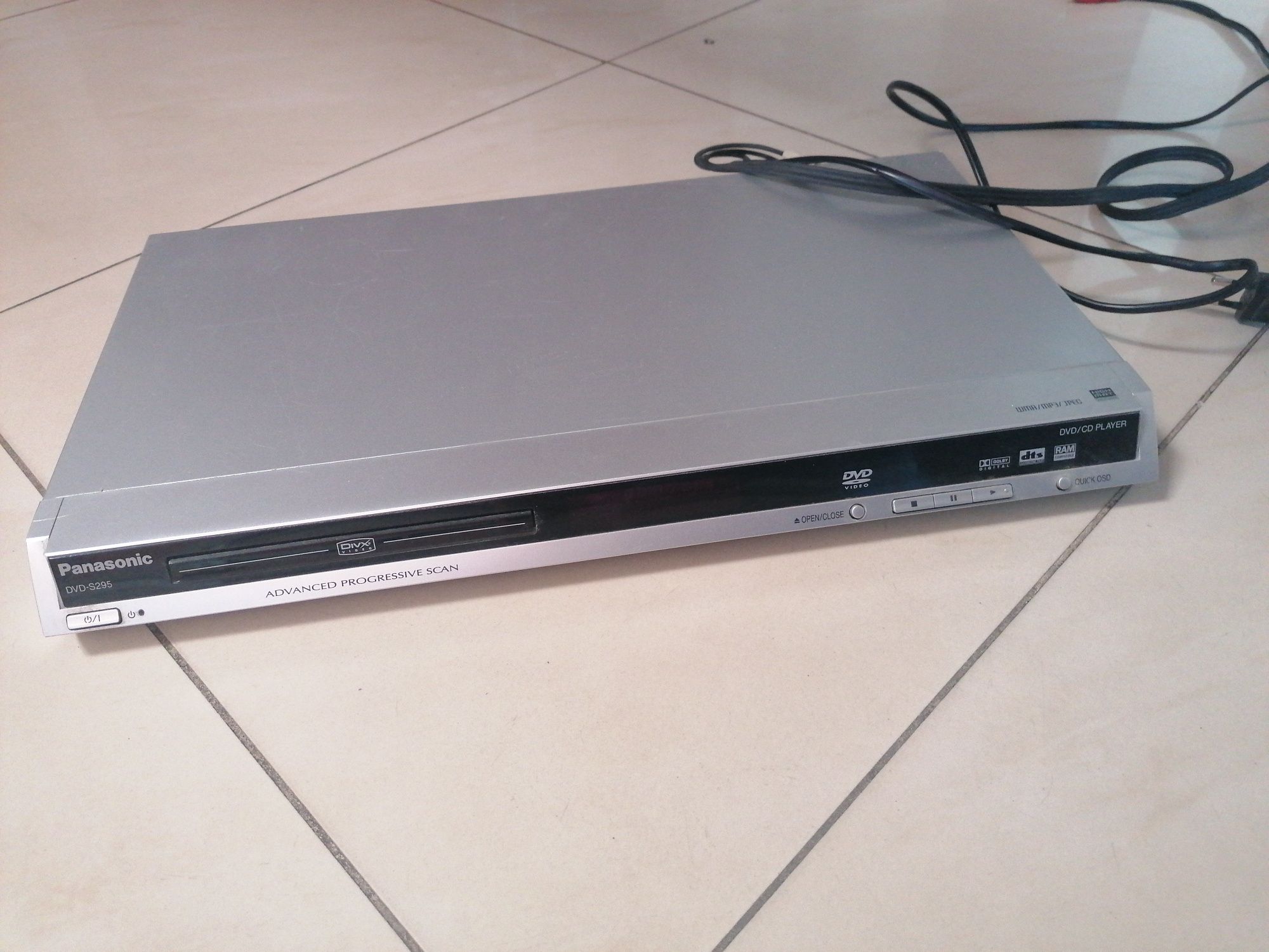 Panasonic DVD-S295 odtwarzacz