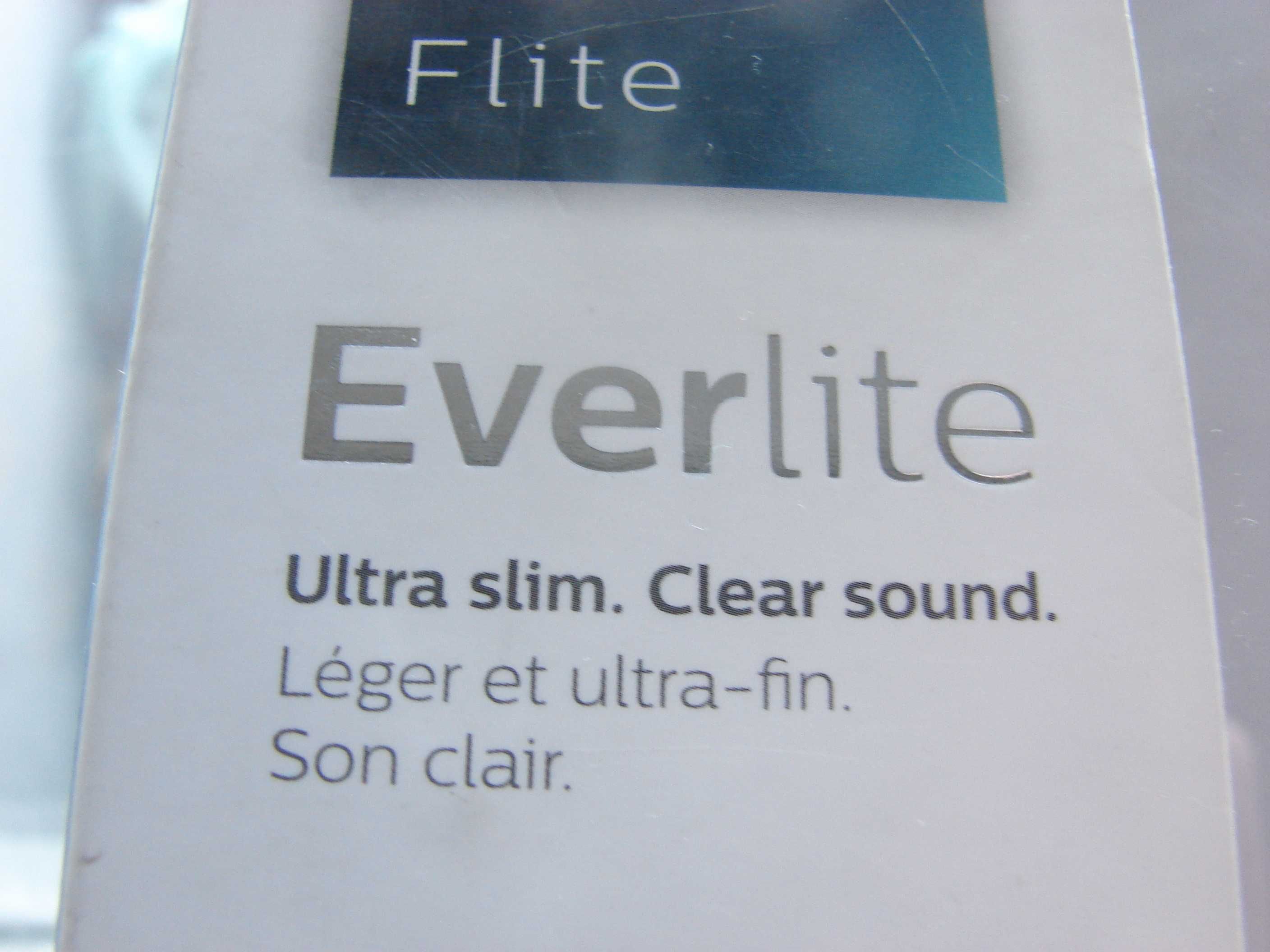 Philips Flite EverLight  clean sound Наушники глубокий бас Новые