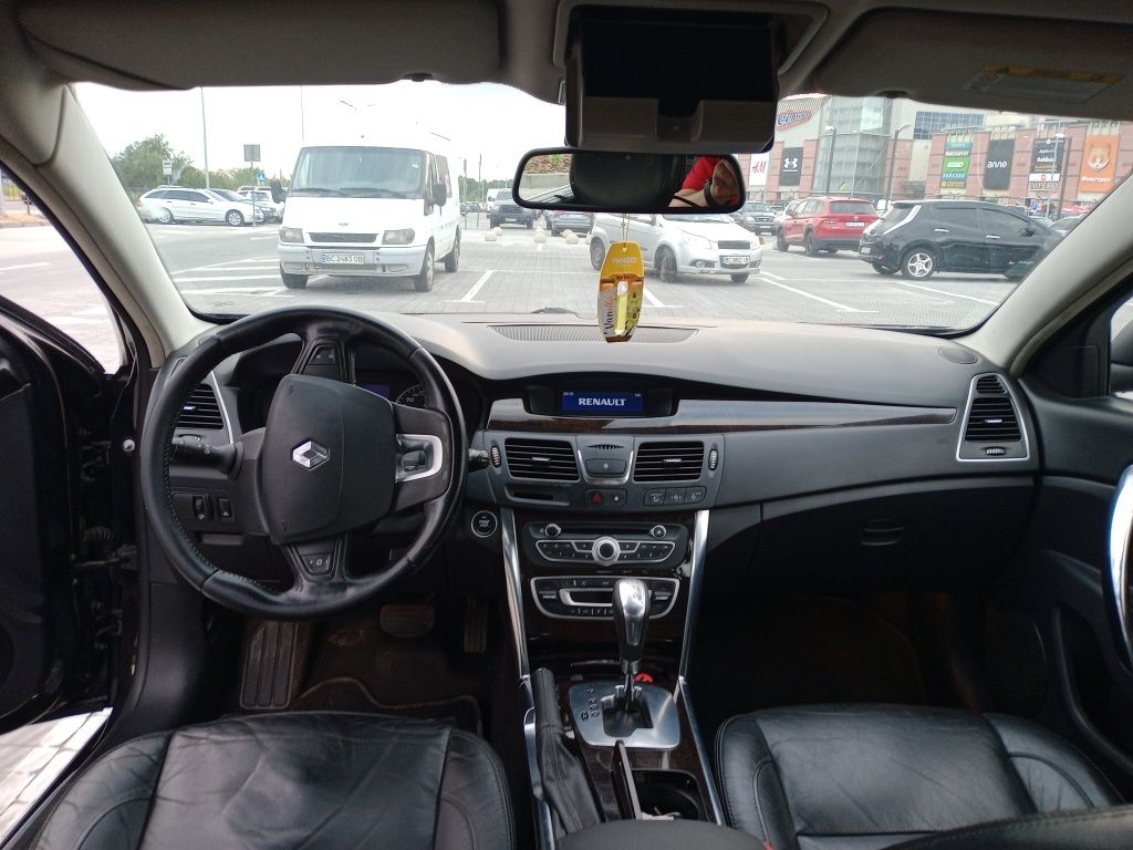 Renault latitude