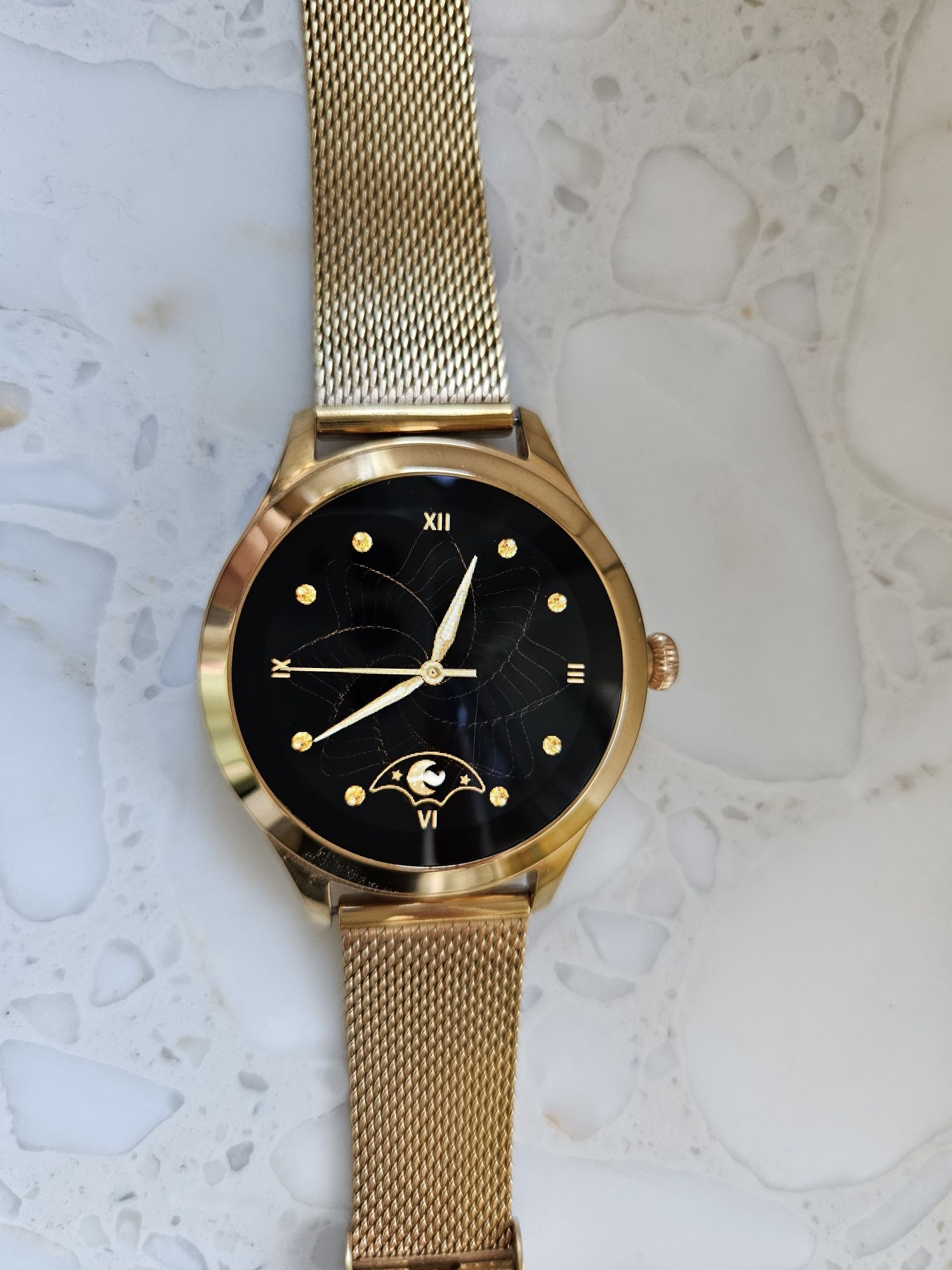 Smartwatch MAXCOM Gold