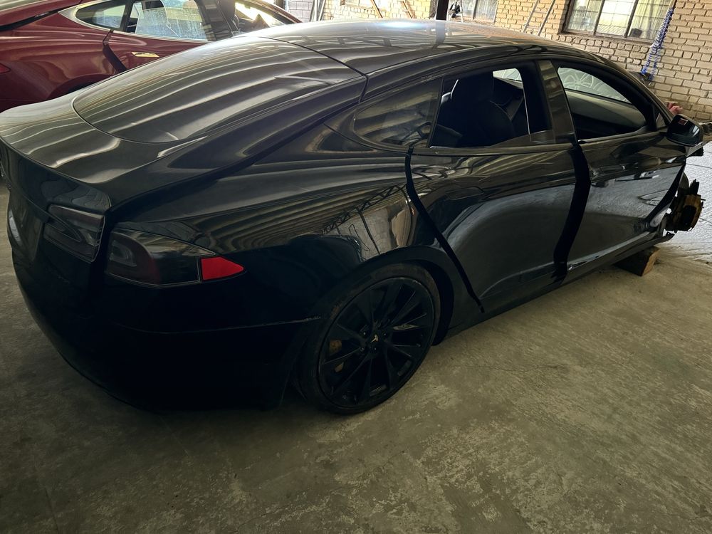 Tesla Model S MS МС Двери Двері Дверь в зборі, голі. РАЗБОРКА/ЗАПЧАСТИ
