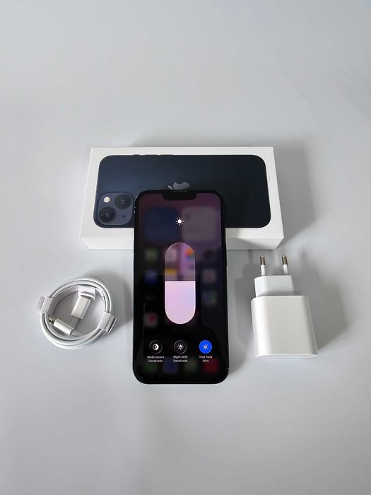 Iphone 13 128Gb.  79% Bateria. Ótimo estado.  Tudo de origem.