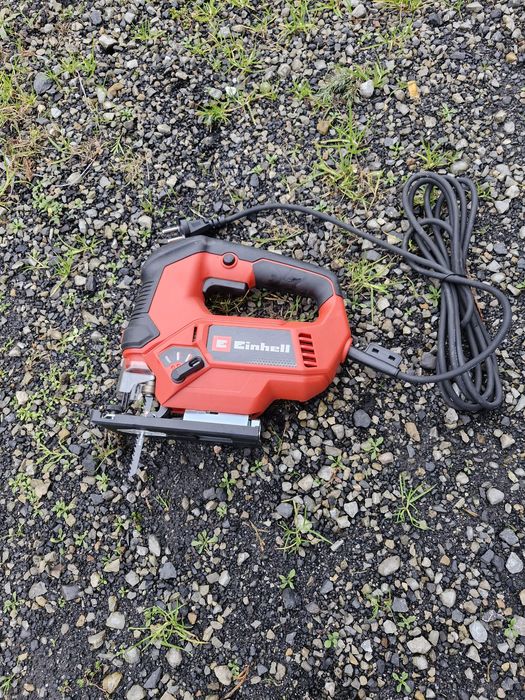 Elektroniczna wyrzynarka firmy Einhell