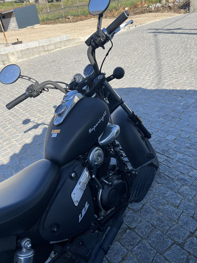 Mota Keeway superlight 125 com 7108km