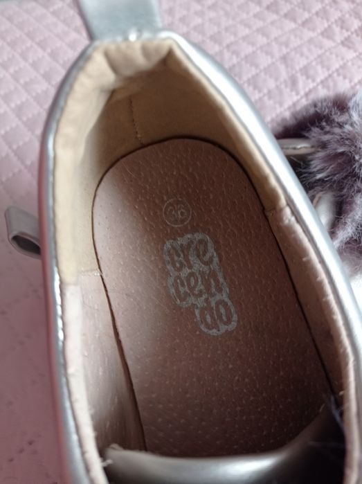 Sapatilhas como novas