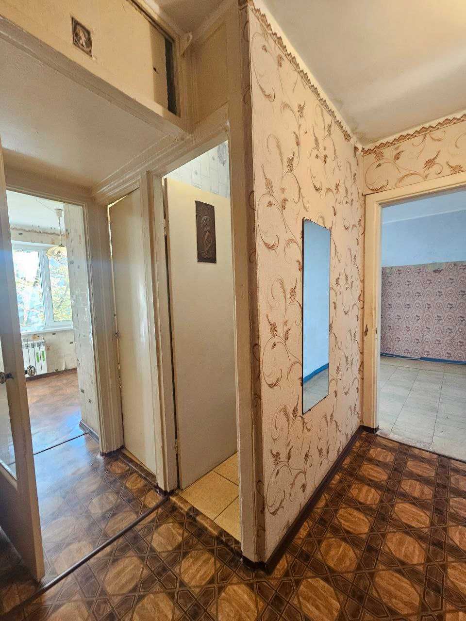 Продается двухкомнатная квартира на Дзержинке, ул. Бызова (бывш.Якира)