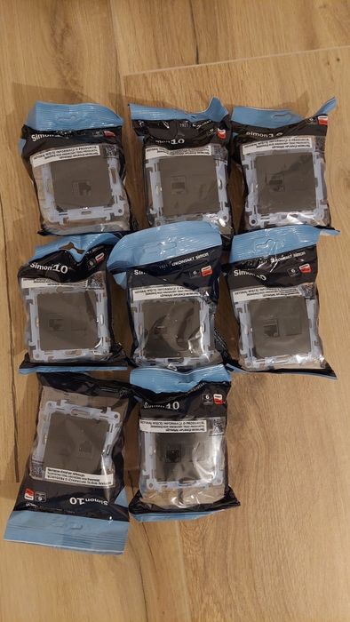 Simon 10 gniazdko internetowe kat5e Nowe 8 sztuk