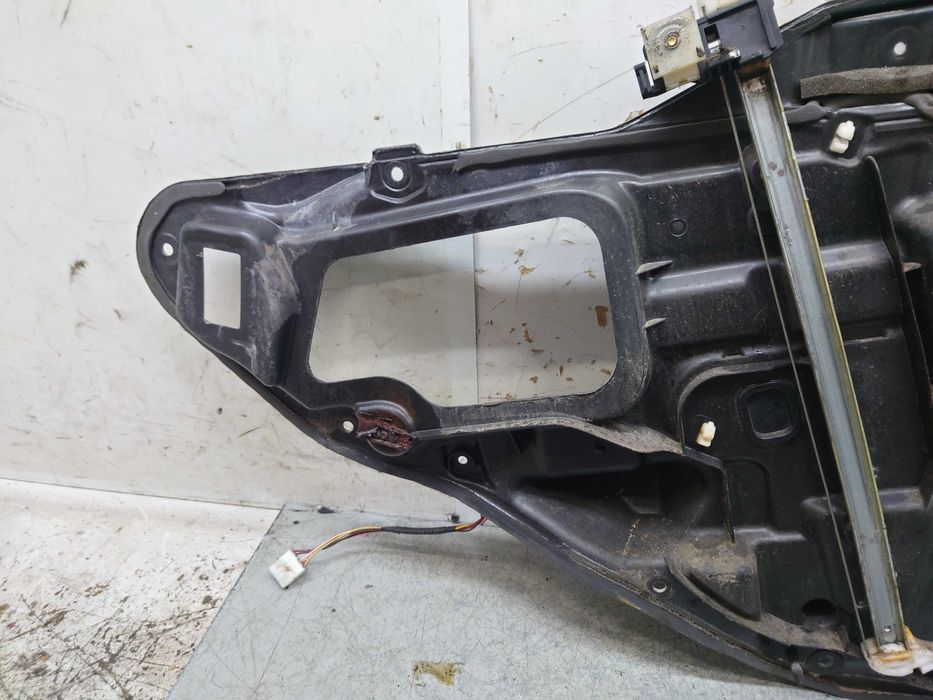 Mazda 6 I GG GY Mechanizm Podnośnik Szyby Prawy Tył Prawy Tylny
