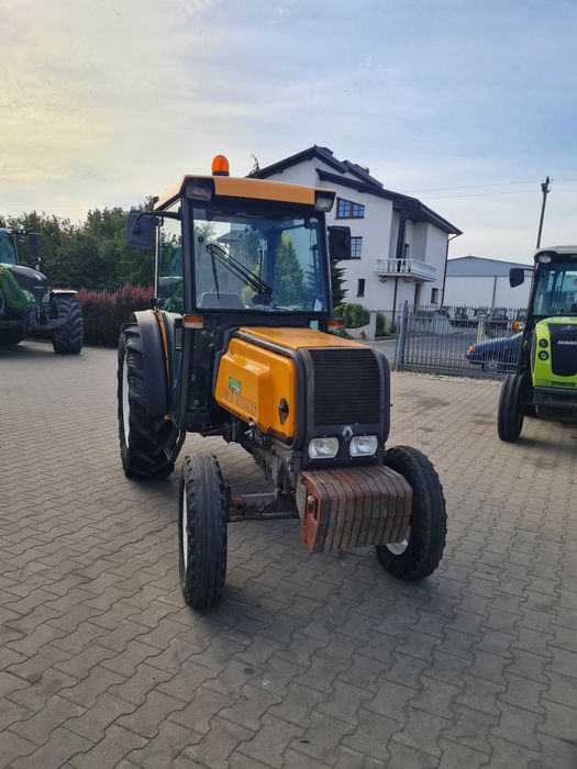 Ciagnik Sadowniczy Renault 7012
