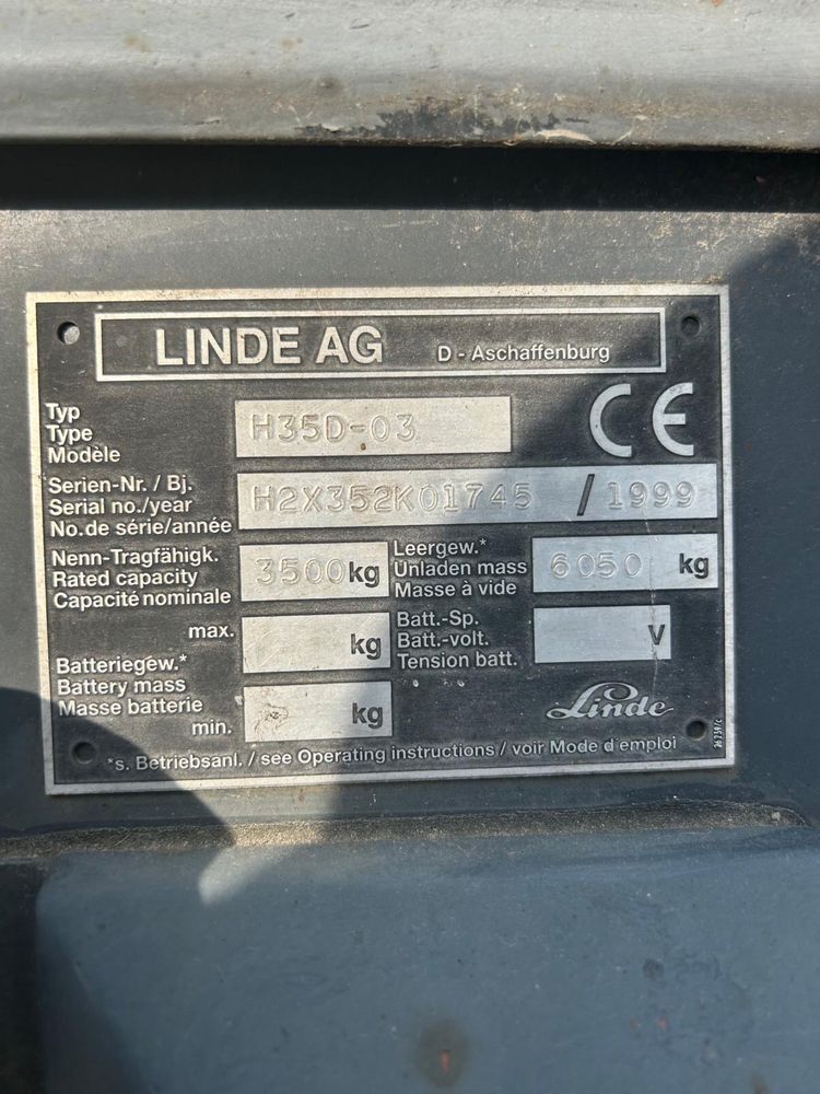 Wozek widłowy linde h35d-03