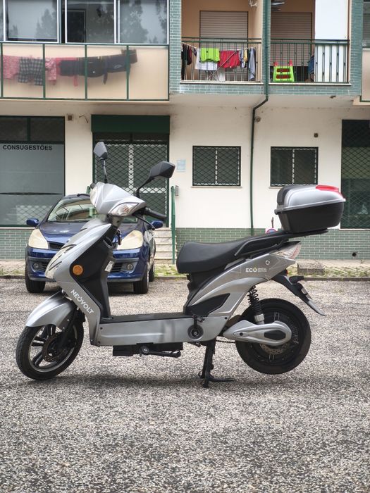 Scooter Elétrica Ecovolt Neovolt