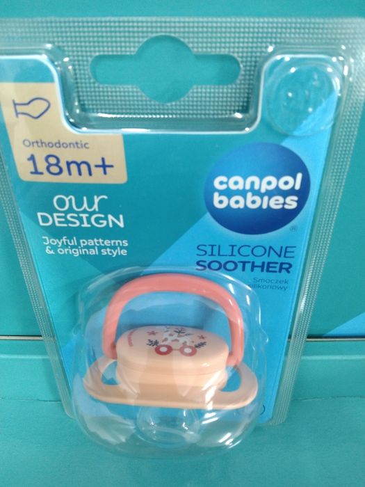 Smoczek Canpol do buzi 18+ silikonowy anatomiczny cumel gryzak pieluch