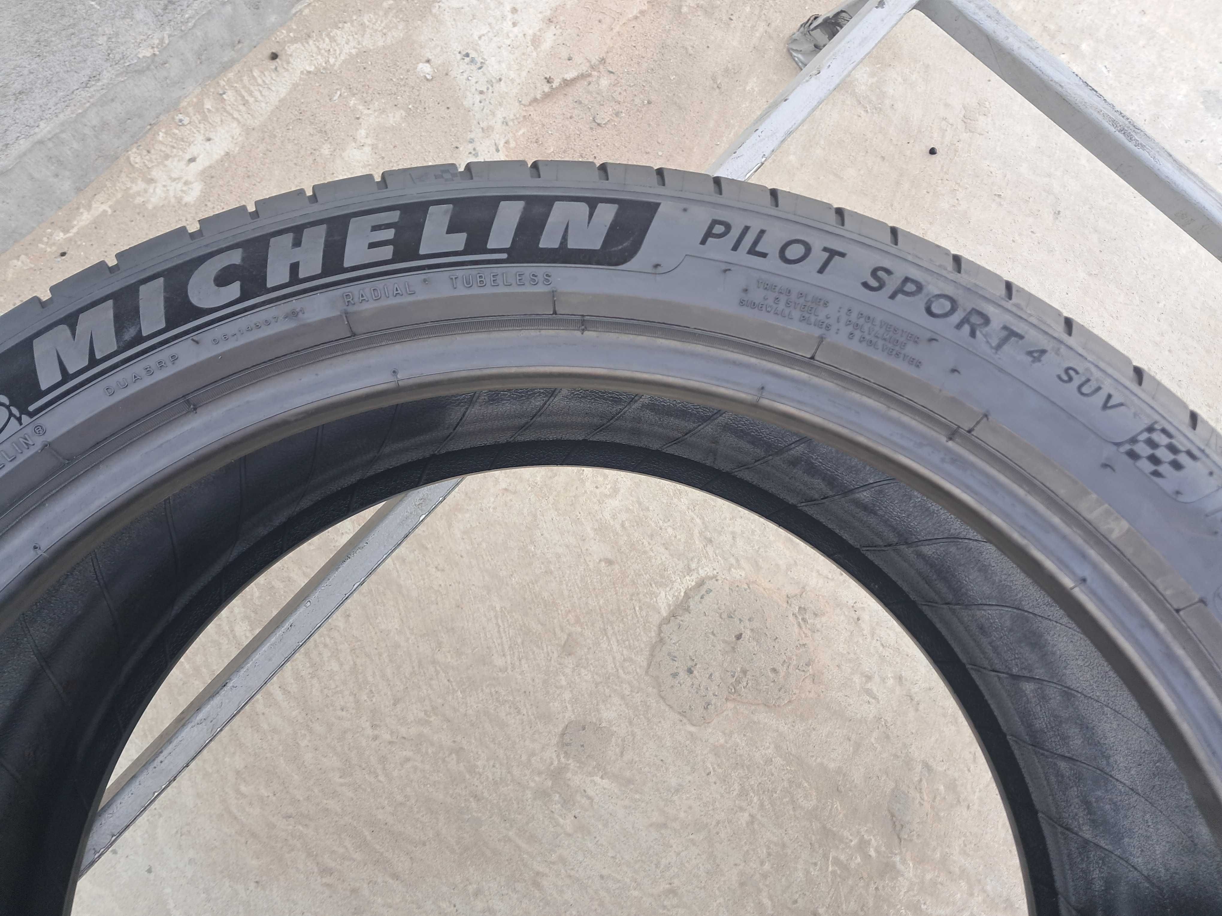 Резина літо 90% протектор Michelin 255/40 R21 Pilot Sport 4 SUV