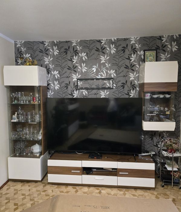 Zestaw mebli do salonu, świetny stan