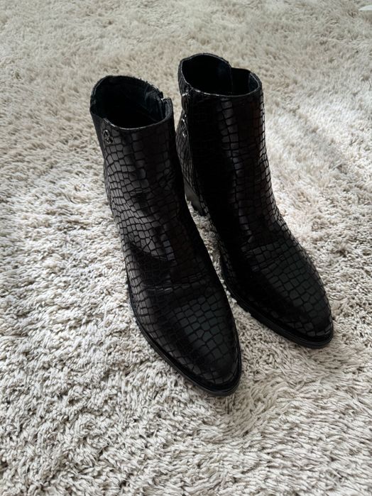 Нові козаки / напівчоботи «chattawak»