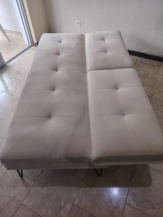 Bonito Sofá-cama