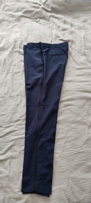 Spodnie na kant garniturowe granatowe skinny fit