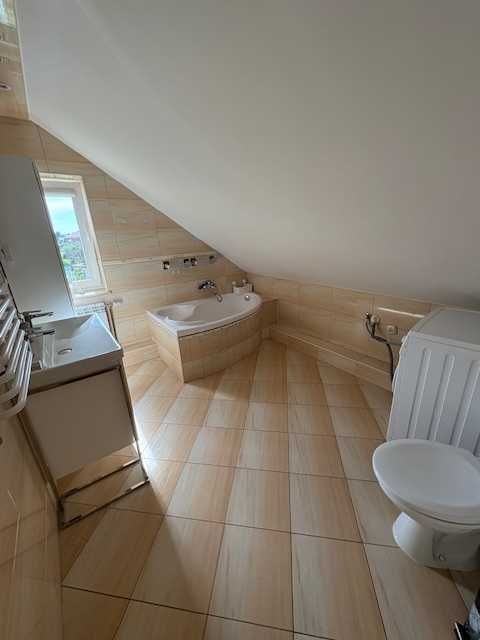 3-pokojowe mieszkanie 80 m²– Drabinianka, ul. Cicha 2500 zł