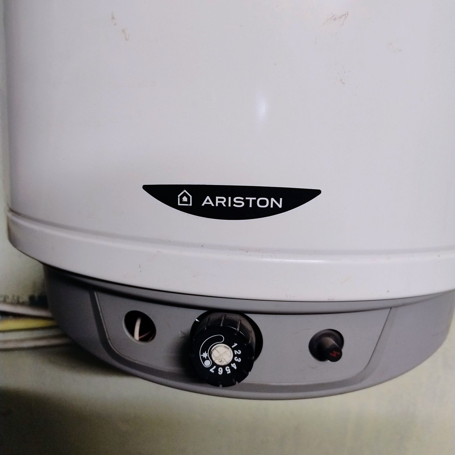 Podgrzewacz gazowy wody S/SGA X 100 EE Ariston