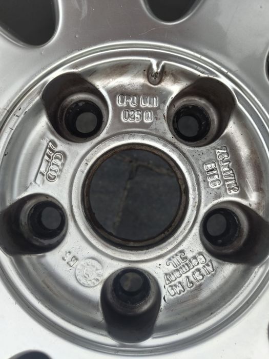 Super Felgi Audi 17 S line 5x112 A3 VW Golf orginal okazja