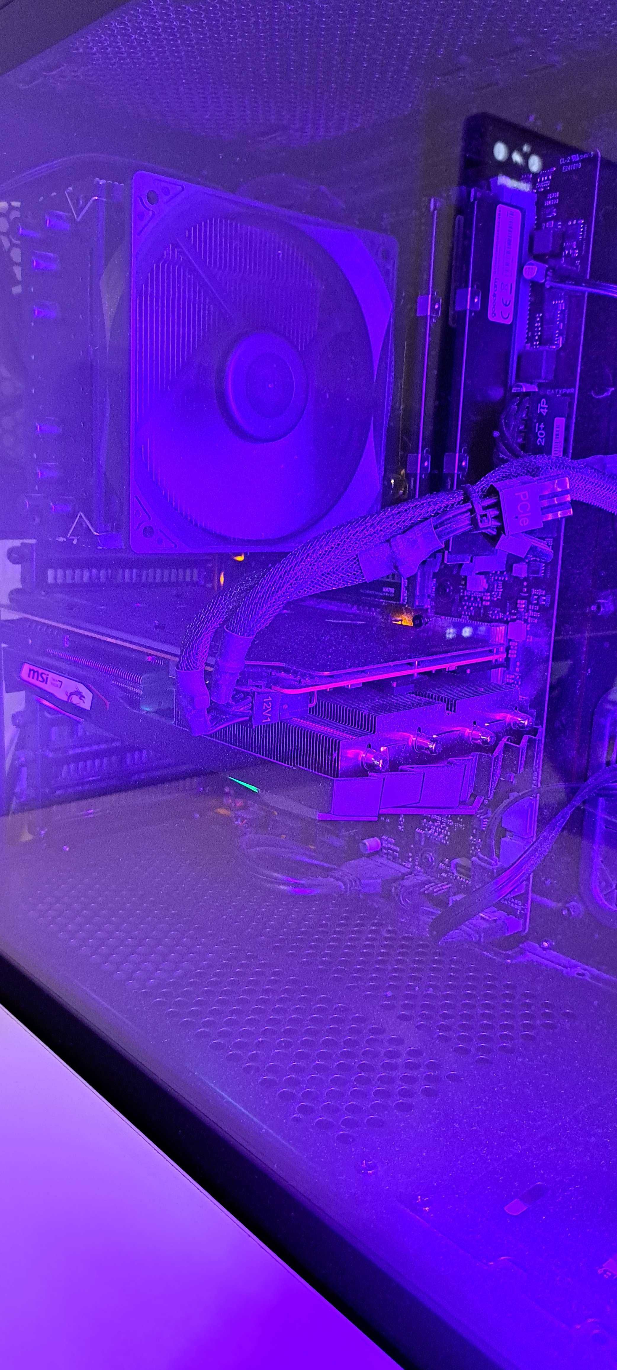 Komputer stacjonarny NVIDIA GeForce RTX 2060, Intel Core i5-9400F