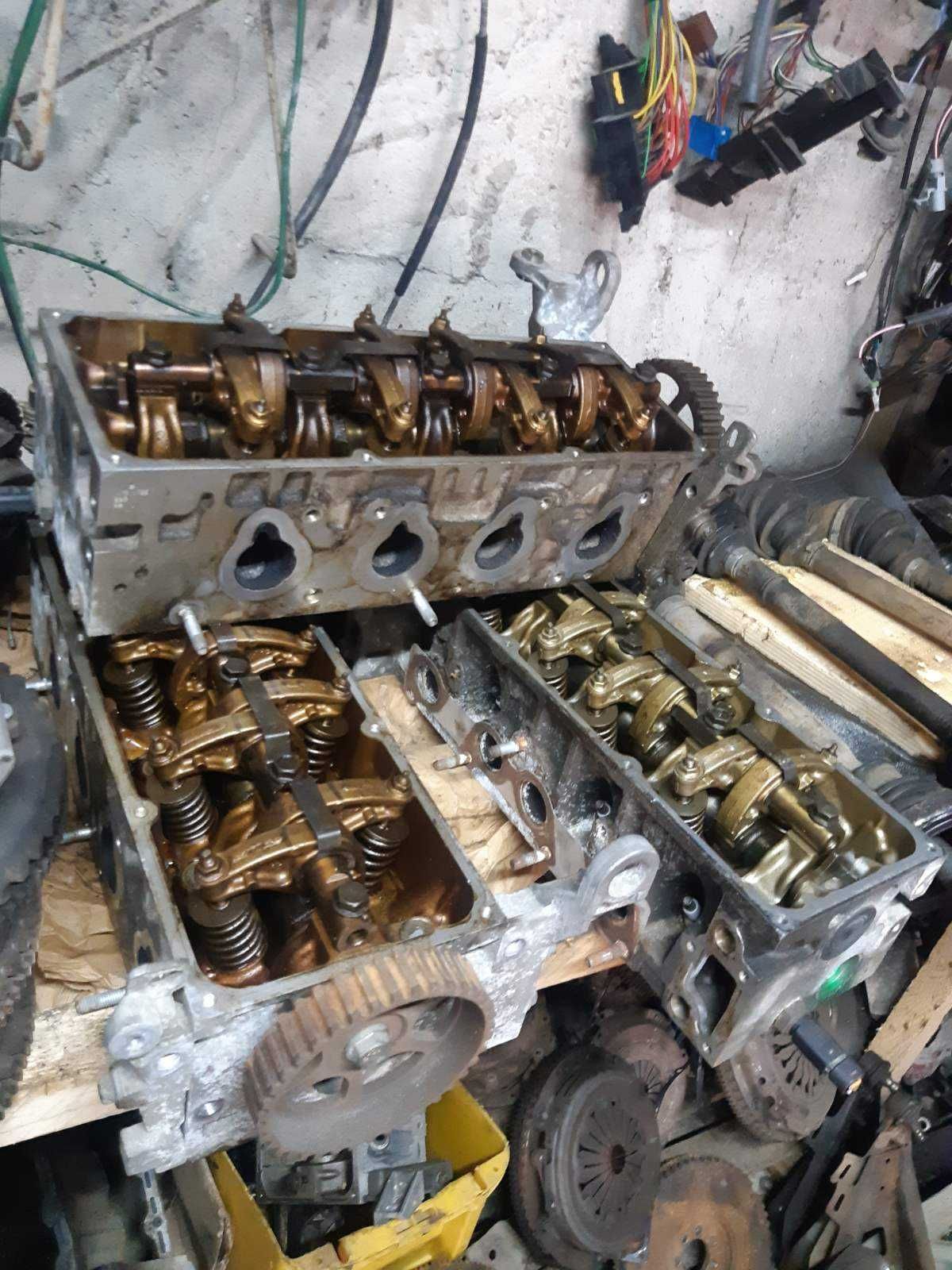 Dacia Logan ( МЦВ) Головка блока двигателя рено kangoo дачия логан,