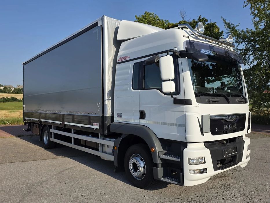 MAN TGM 15.290 / BURTO-FIRANKA / CAŁY NA PODUSZKACH /KLIMA POSTOJOWA / 2018R /  NISKI PRZEBIEG / 18 PALET / E6 / JAK NOWY / WINDA /