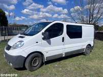 Opel Vivaro brygadówka 6 osób klima 2,5 motor bardzo zadbany l2h1
