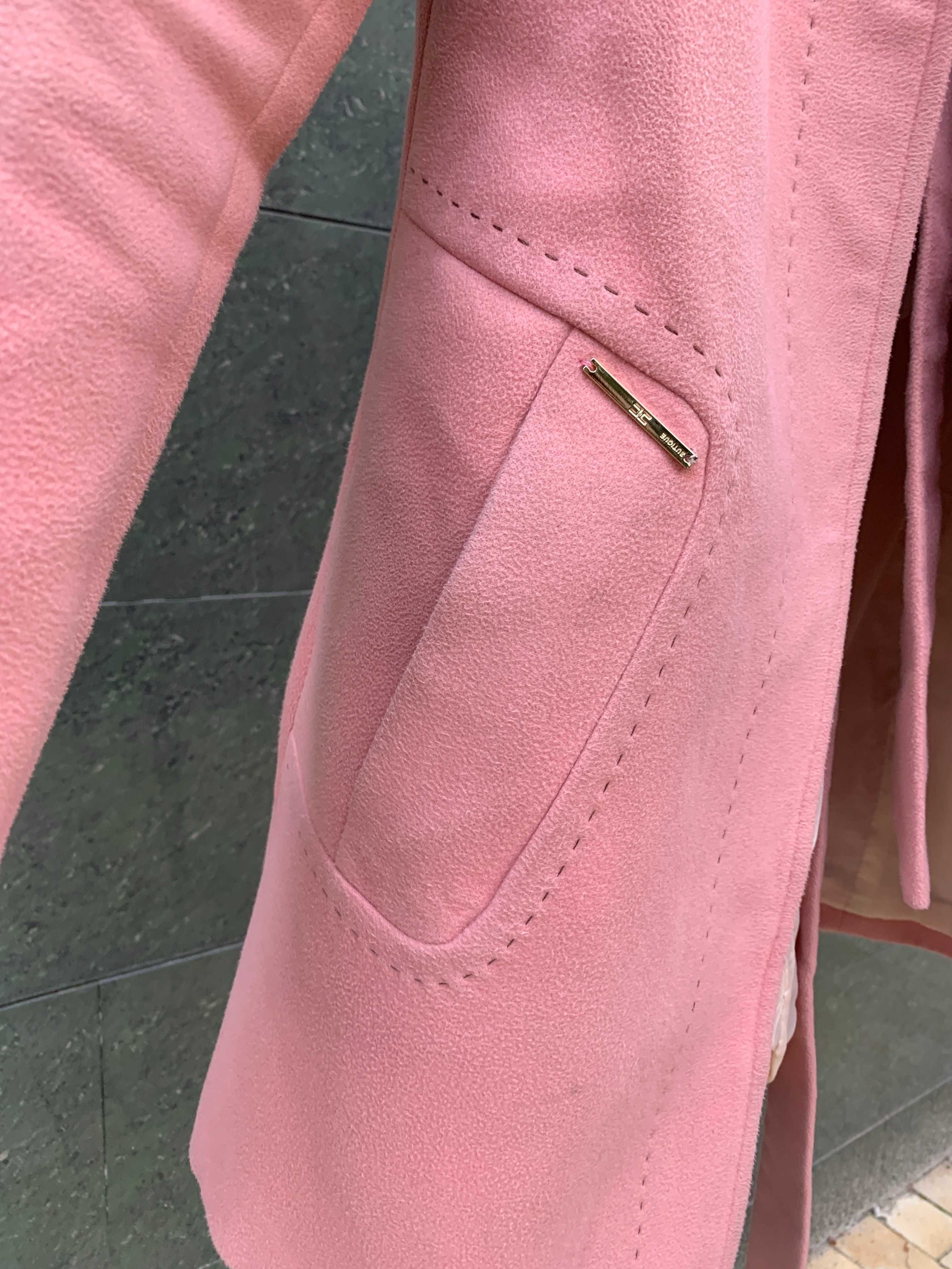 Рожеве пальто демісезон