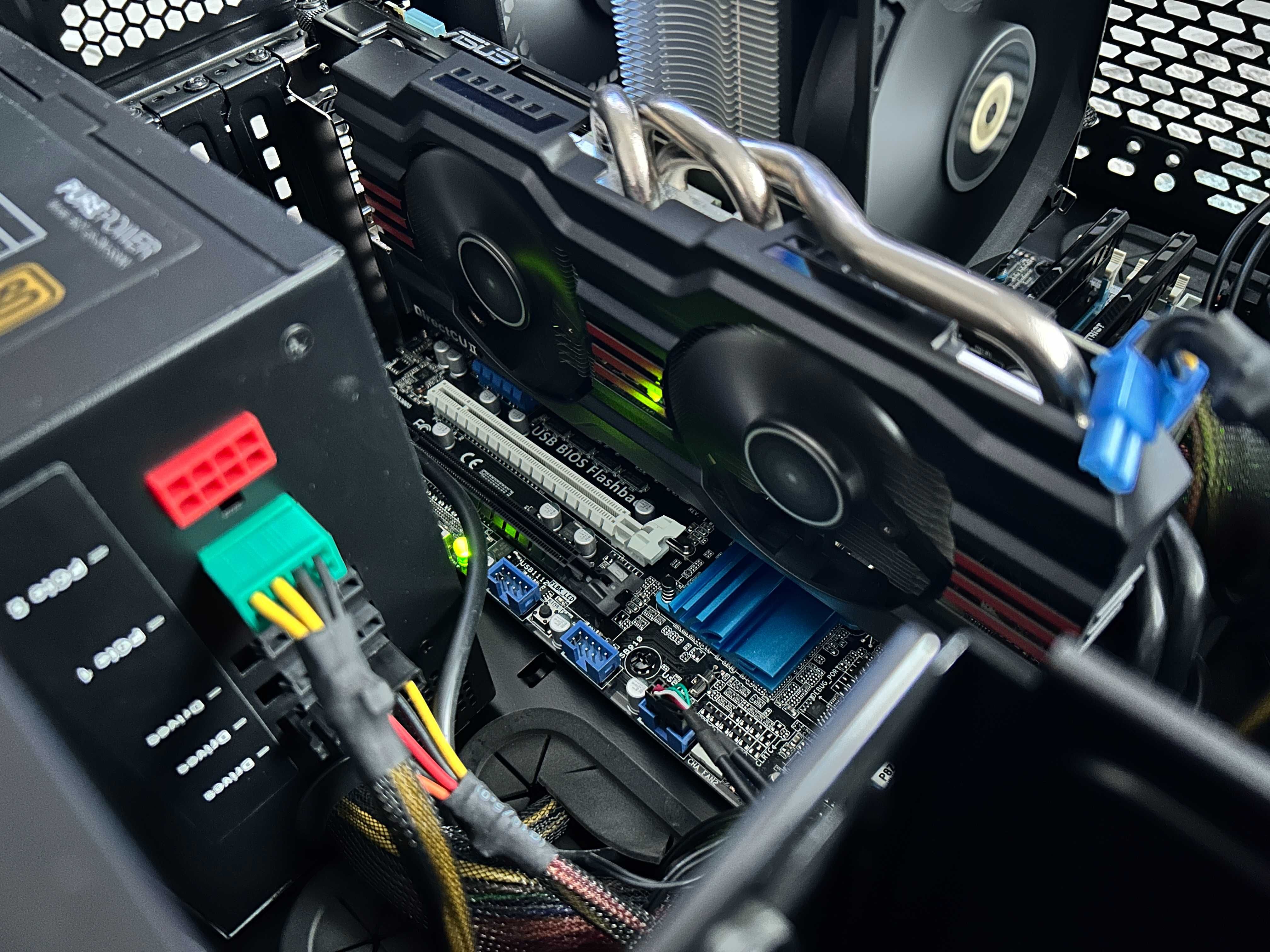 Komputer Gamingowy/i5-3570K/24GB DDR/GeForce GTX 600/Monitor/Windows11