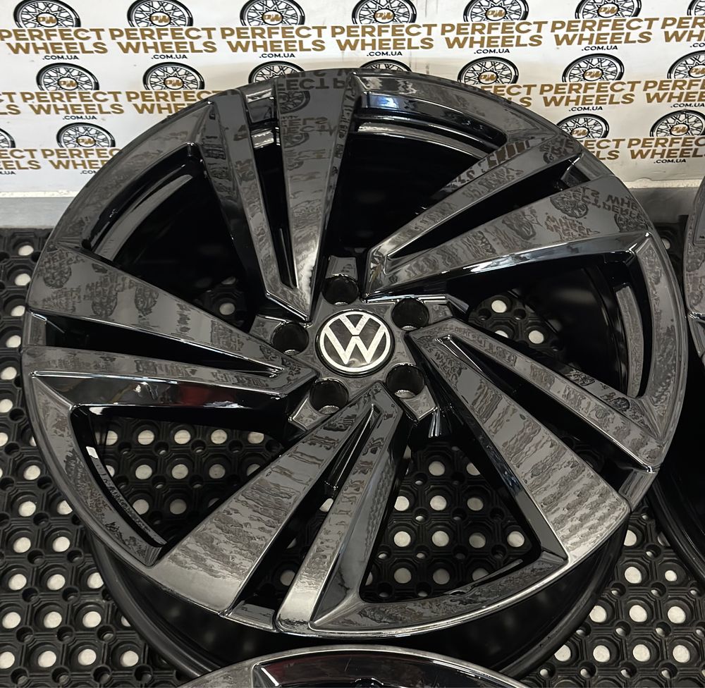 Нові диски Туарег Невада VW Touareg Nevada R Line 20 R20 5 x 112