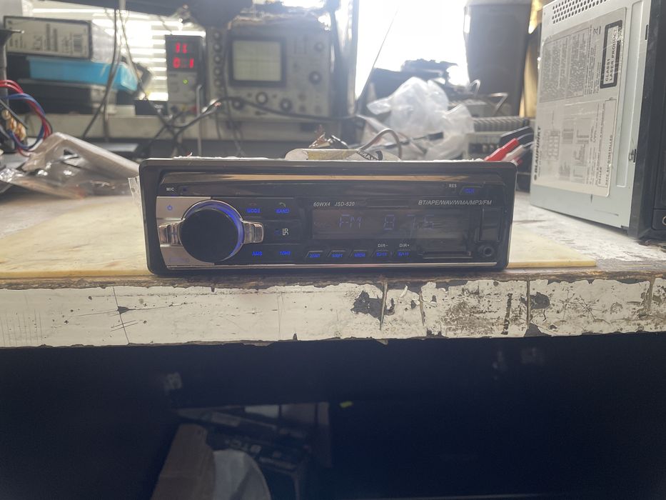 Автомагнітоли робочі 12v