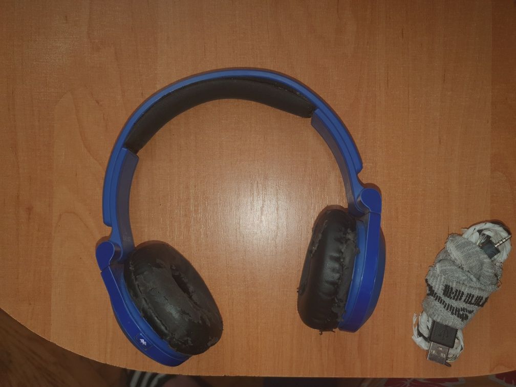 Słuchawki bluetooth JBL E40BT Synchros niebieskie sprawne.