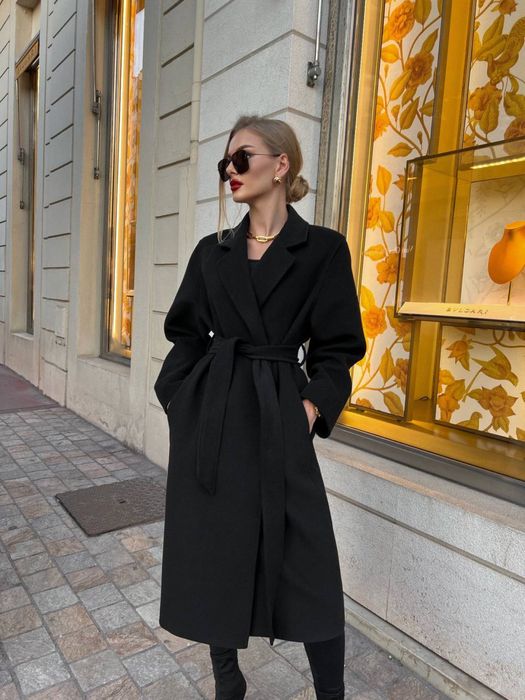 Пальто Miss Diamond чорне