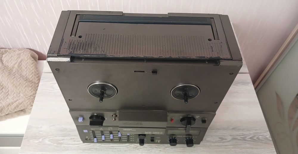 Магнітофон бабіний Юпітер МК- 106с