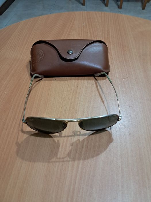 Óculos Ray Ban com caixa