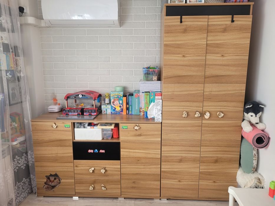 Meble dziecięce komoda+szafa