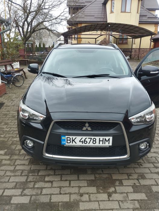 Мітсубісі аутлендер спорт