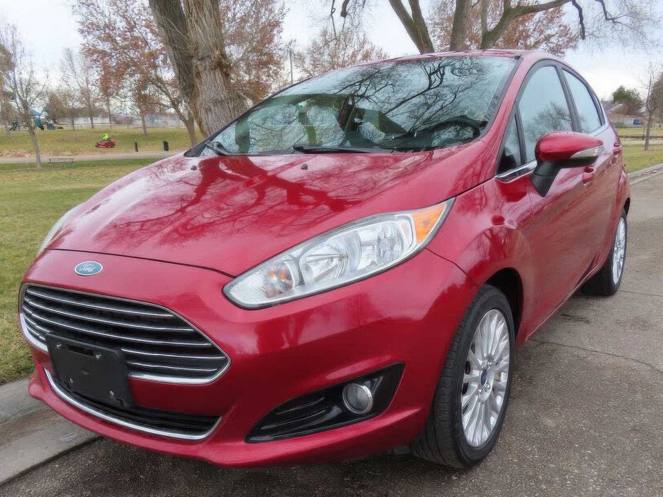 Ford Fiesta      2015