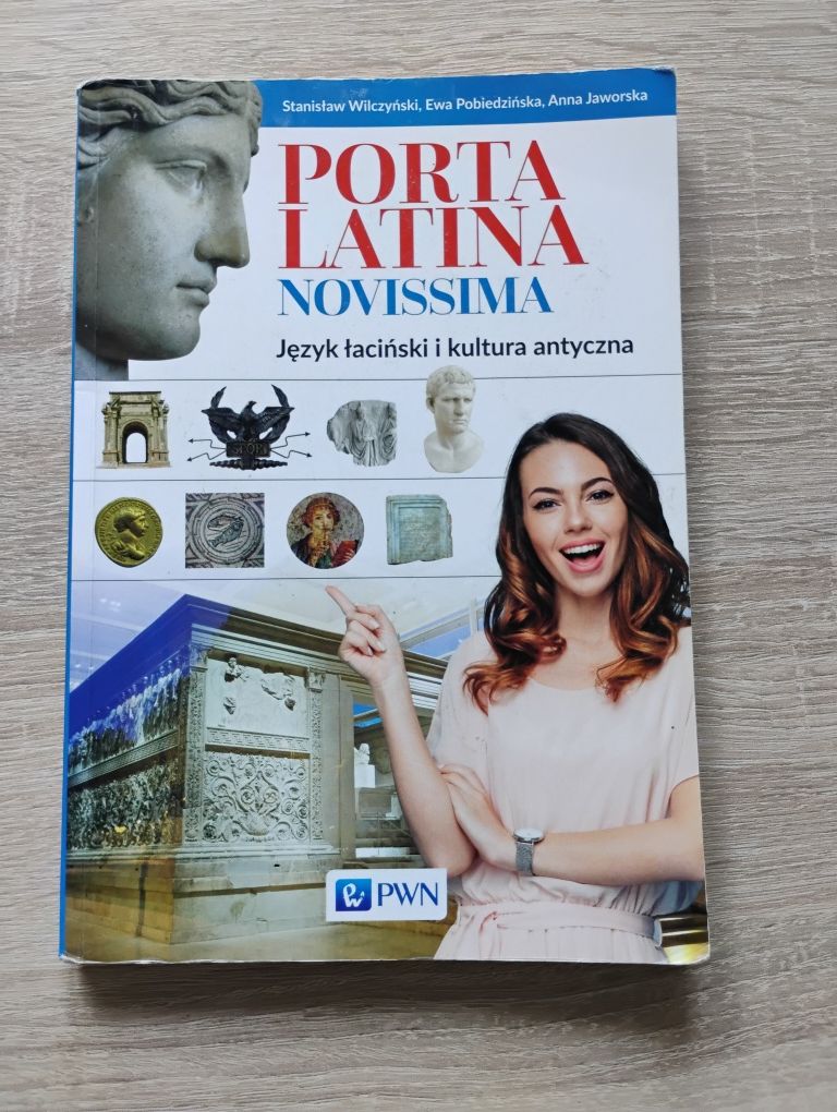 Sprzedam zestaw do łaciny szkoła srednia