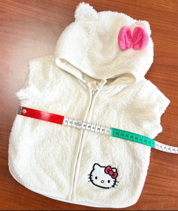 Puchata, misiowa kamizelka z kapturem, bezrękawnik, Hello Kitty 80