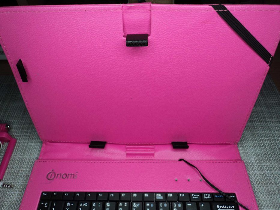 Чехол - клавиатура  Nomi, Lenovo 10" - 11"  для планшета