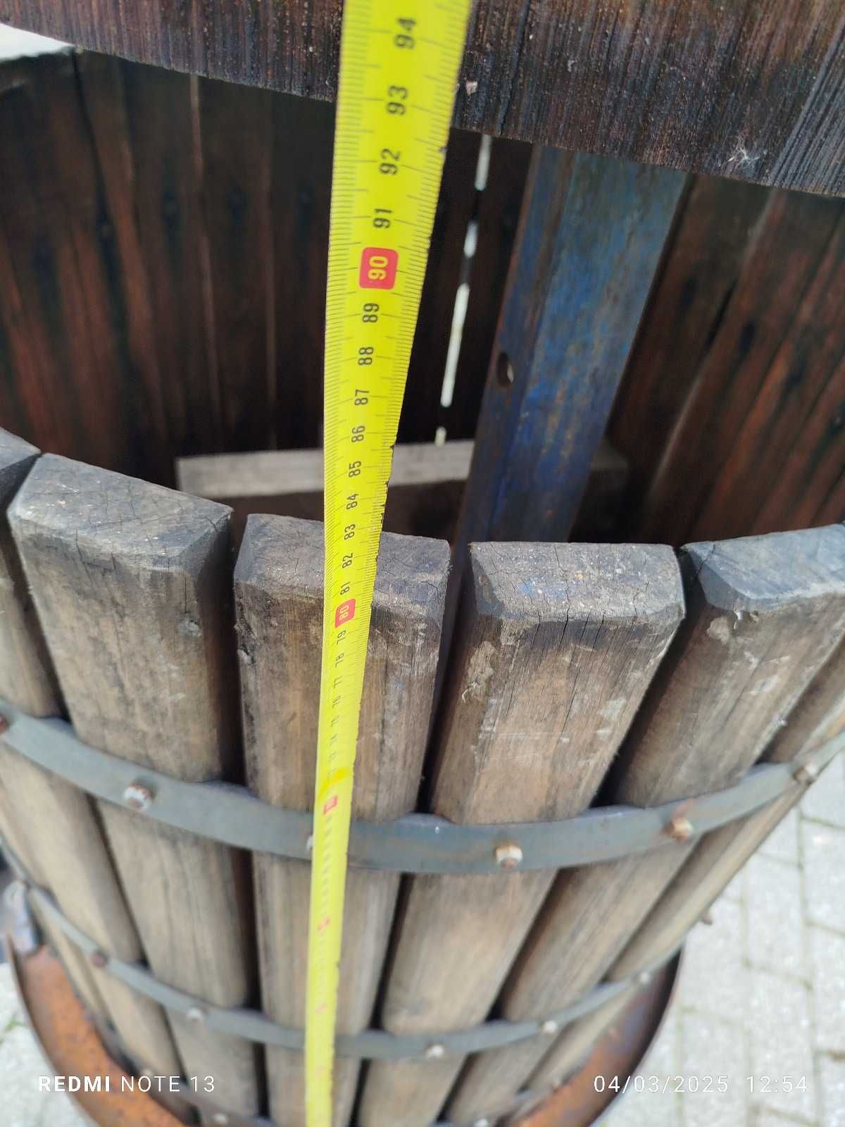 2 Prensas manuais para produção de vinho