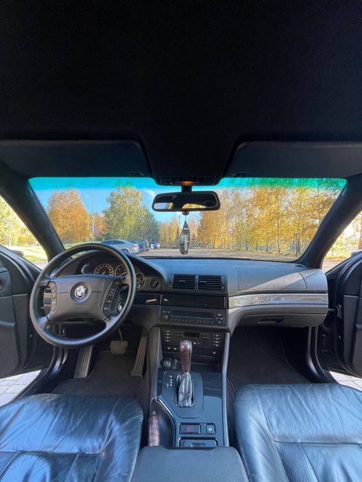 BMW E39 2002 Restyling 525I